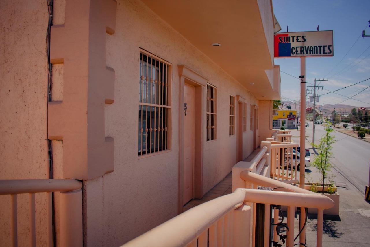 Suites Cervantes Chihuahua Esterno foto